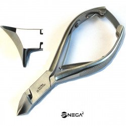 Pliers, scissors for pedicure C